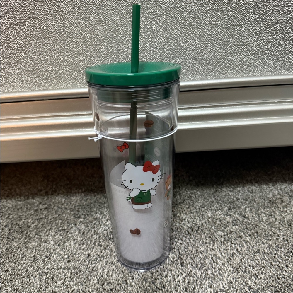 Starbucks x Hello Kitty 24 oz Venti Cold Cup